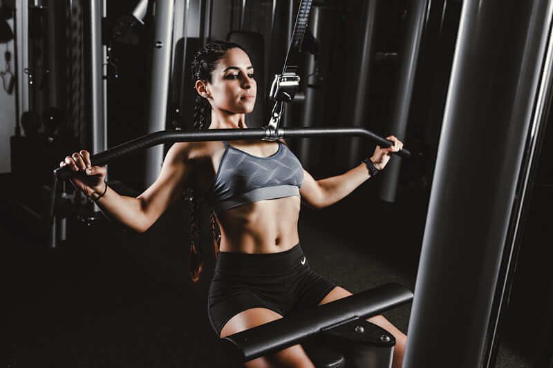 Female lat pulldown